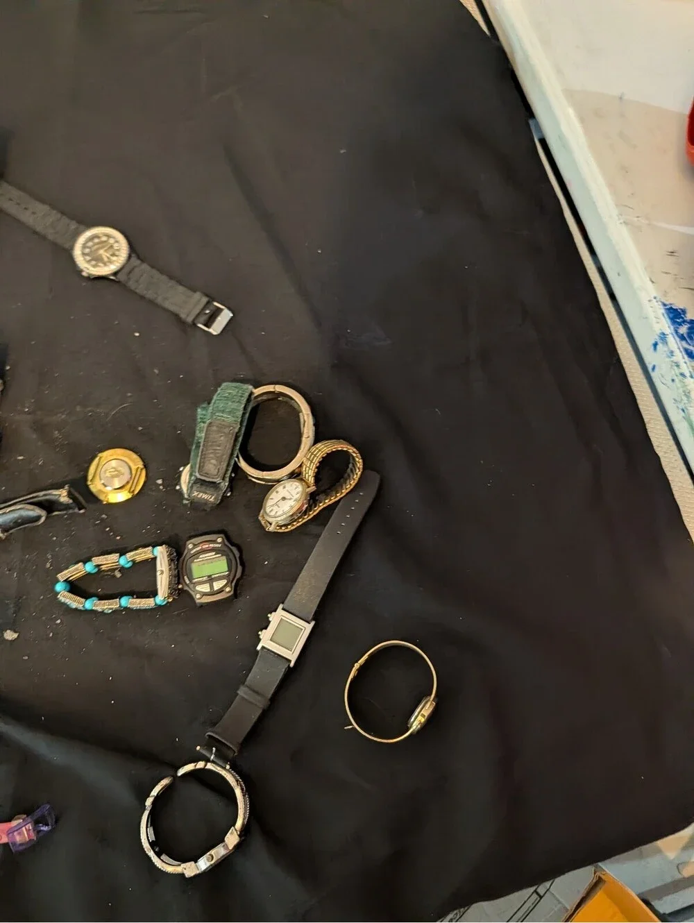 Lot 30 Watches Parts Repair Flea Market Resell